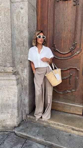 bag for oversized t shirt outfit India