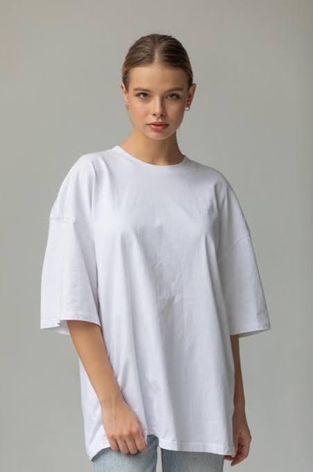 bag for oversized t shirt outfit India
