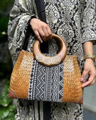 office bag with saree