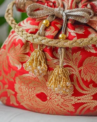 Banarasi potli bag for wedding